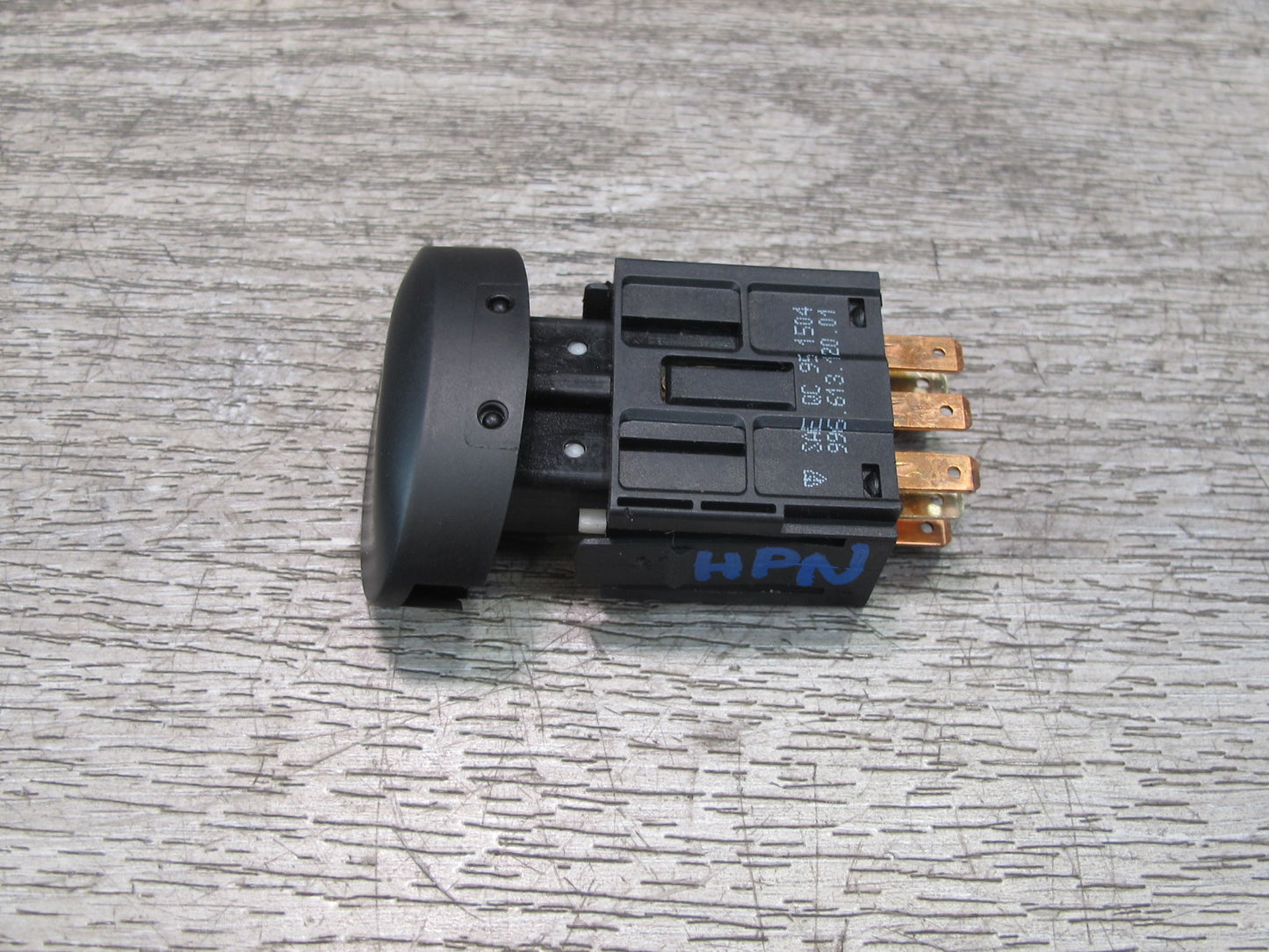 2002-2005 Porsche 911 Carrera 996 Hazard Flasher Light Switch Button