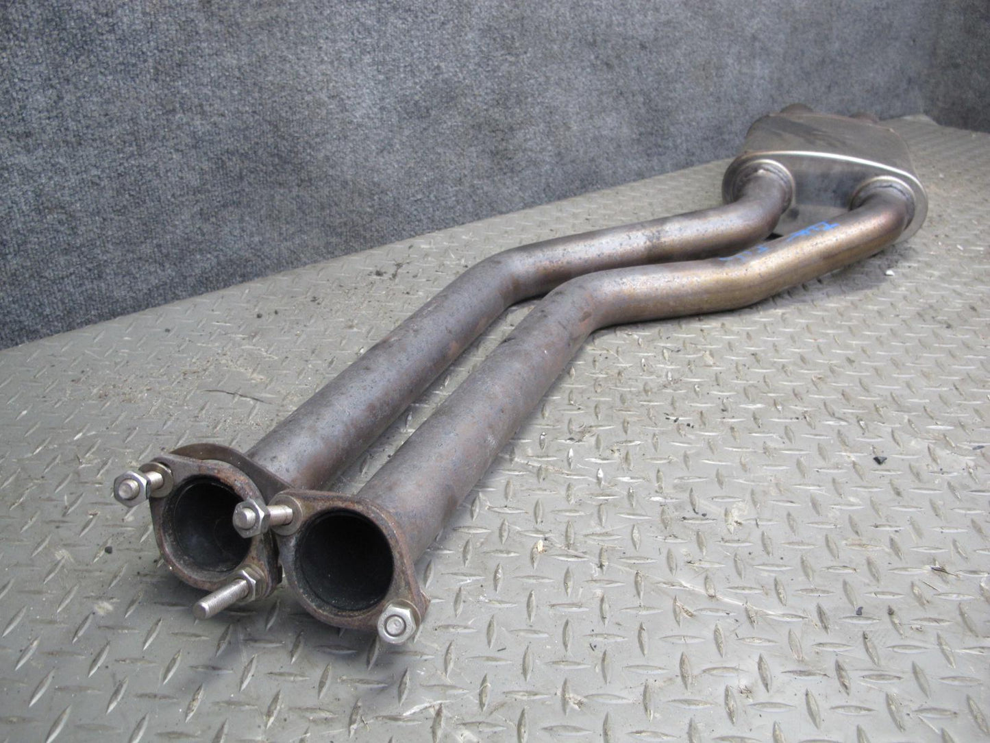 01-06 BMW E46 325i 330i M54 Magnaflow Touring Cat-back Exhaust System Pipe Set