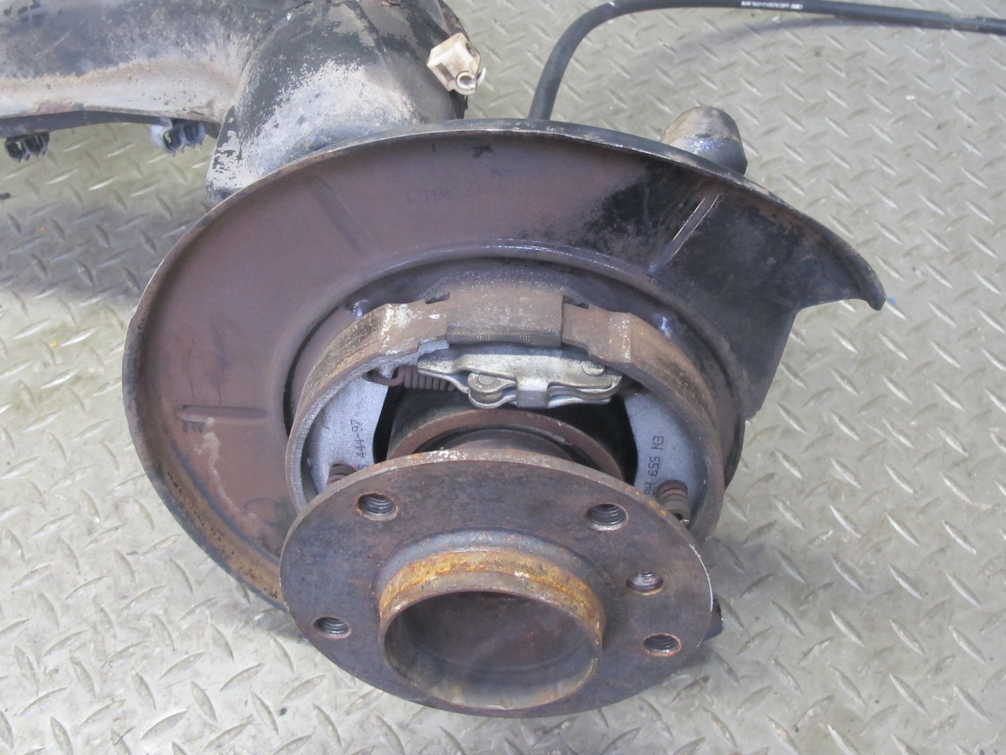 96-02 BMW E36/7 Z3 Rear Right Spindle Knuckle Wheel Hub Bearing Trailing Arm OEM