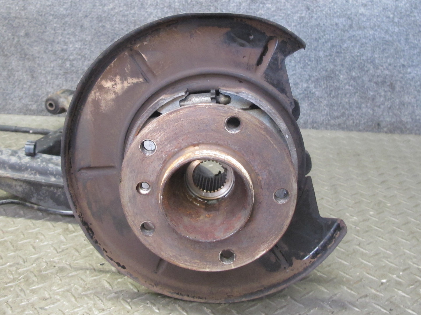 96-02 BMW E36/7 Z3 Rear Left Spindle Knuckle Wheel Hub Bearing Trailing Arm OEM
