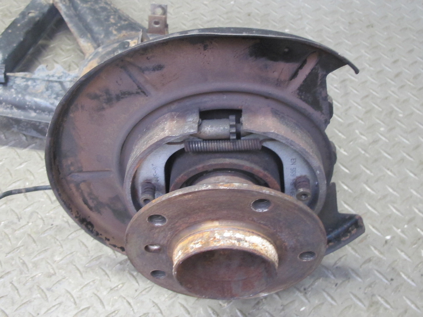 96-02 BMW E36/7 Z3 Rear Left Spindle Knuckle Wheel Hub Bearing Trailing Arm OEM