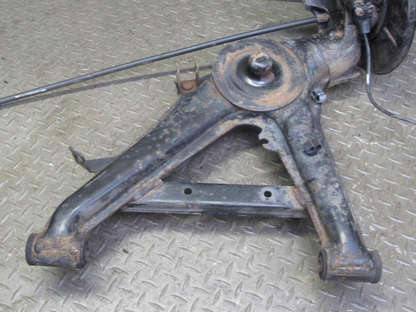 96-02 BMW E36/7 Z3 Rear Left Spindle Knuckle Wheel Hub Bearing Trailing Arm OEM