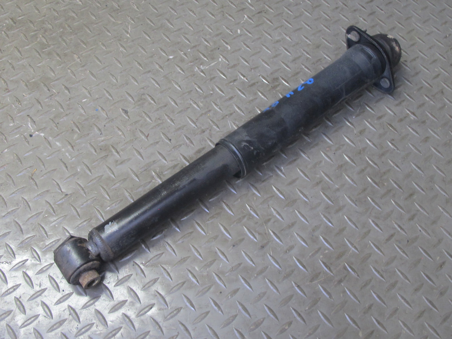 96-02 BMW E36/7 Z3 Roadster Set of 2 Rear Left & Right Strut Shock Absorber OEM