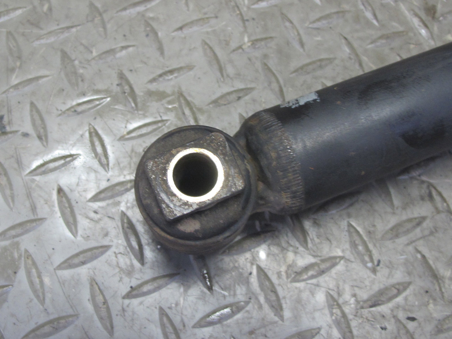 96-02 BMW E36/7 Z3 Roadster Set of 2 Rear Left & Right Strut Shock Absorber OEM