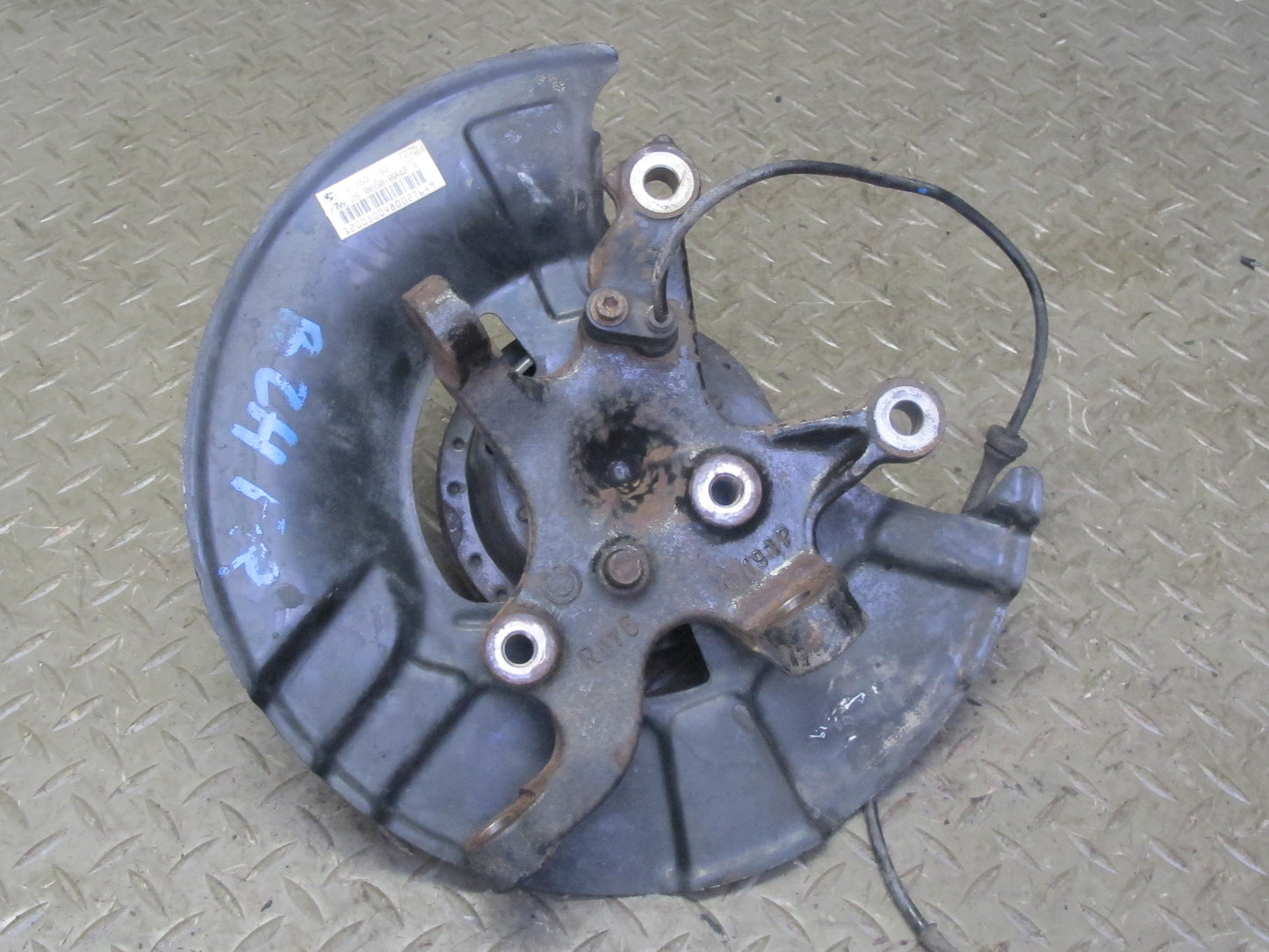 96-02 BMW E36/7 Z3 Front Right Spindle Knuckle Wheel Hub Bearing OEM