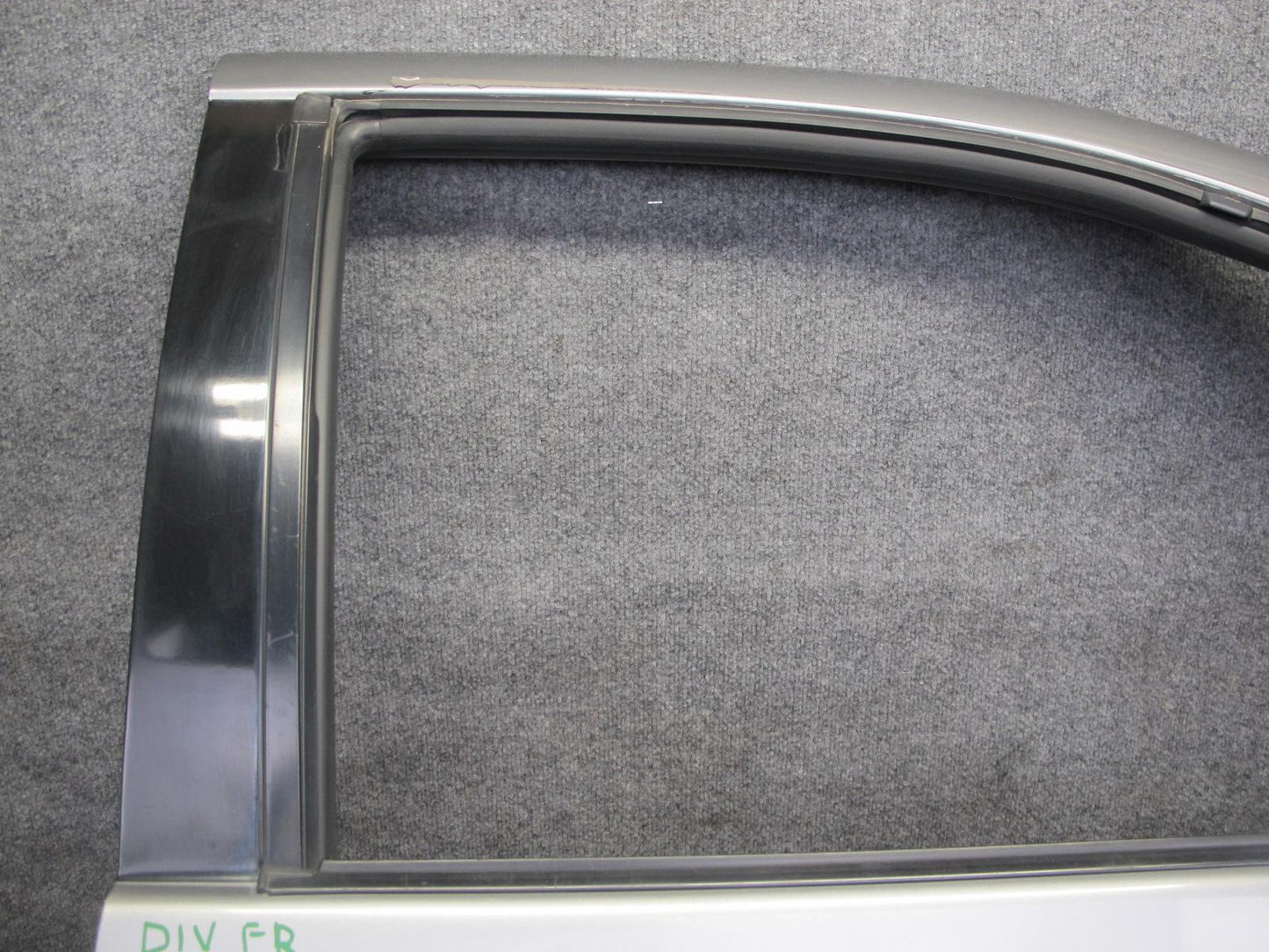 99-01 Isuzu Vehicross Front Right Passenger Door Shell Panel Kaiser Silver OEM