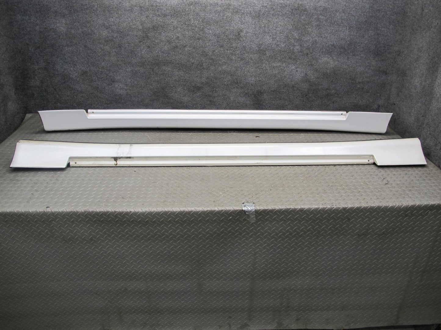 97-00 Lexus UZZ30L SC300 SC400 Set of 2 Side Skirt Rocker Panel Molding OEM
