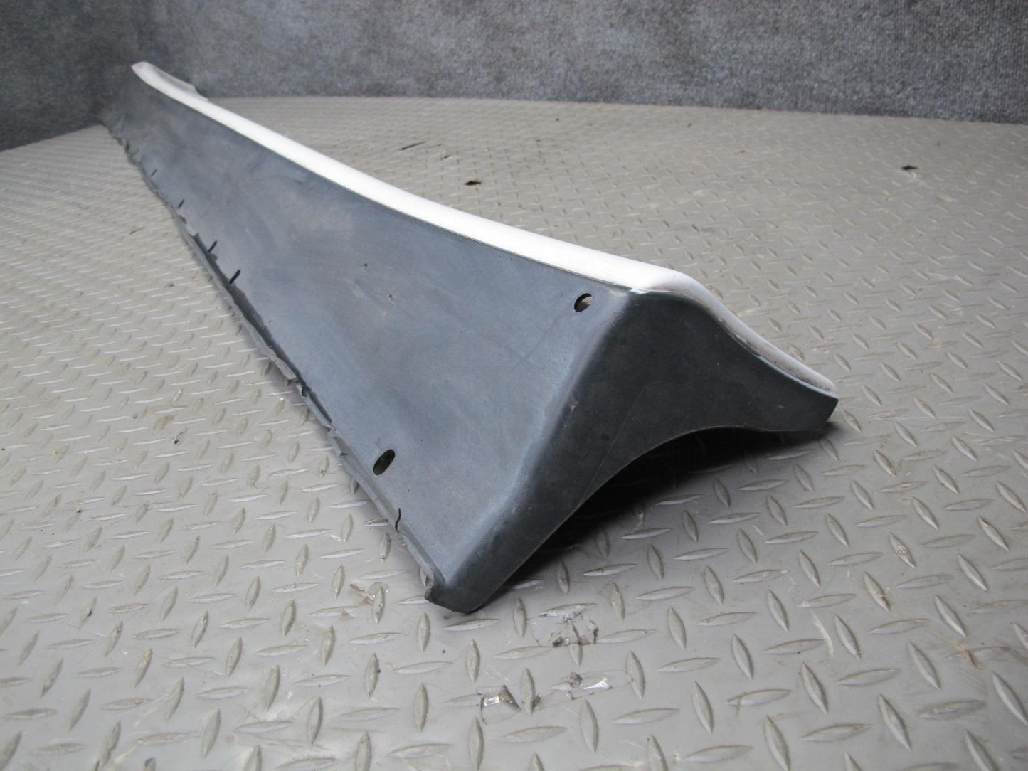 97-00 Lexus UZZ30L SC300 SC400 Set of 2 Side Skirt Rocker Panel Molding OEM