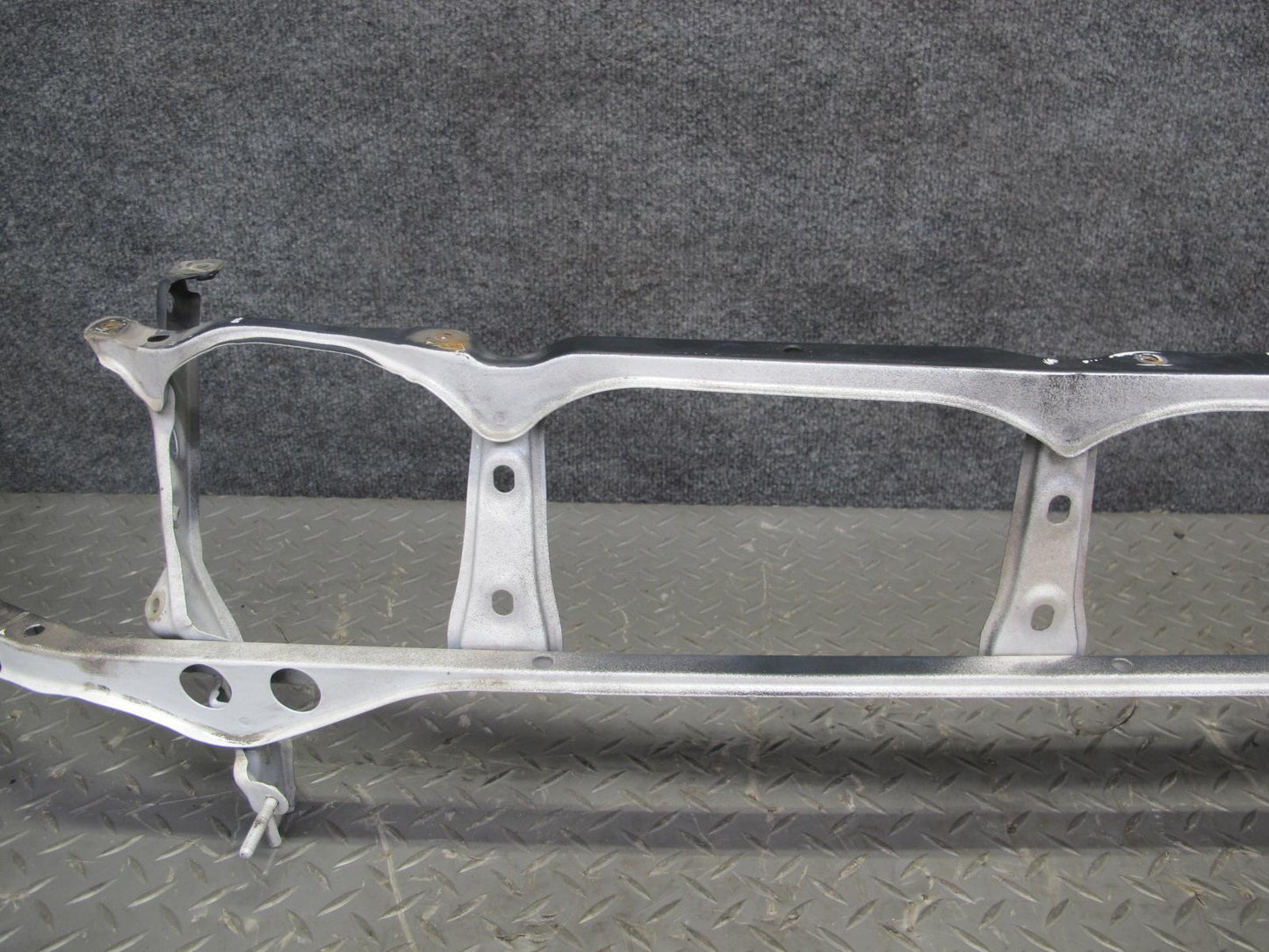 92-00 Lexus UZZ30L SC300 SC400 Front Bumper Headlight Frame Bracket Support OEM