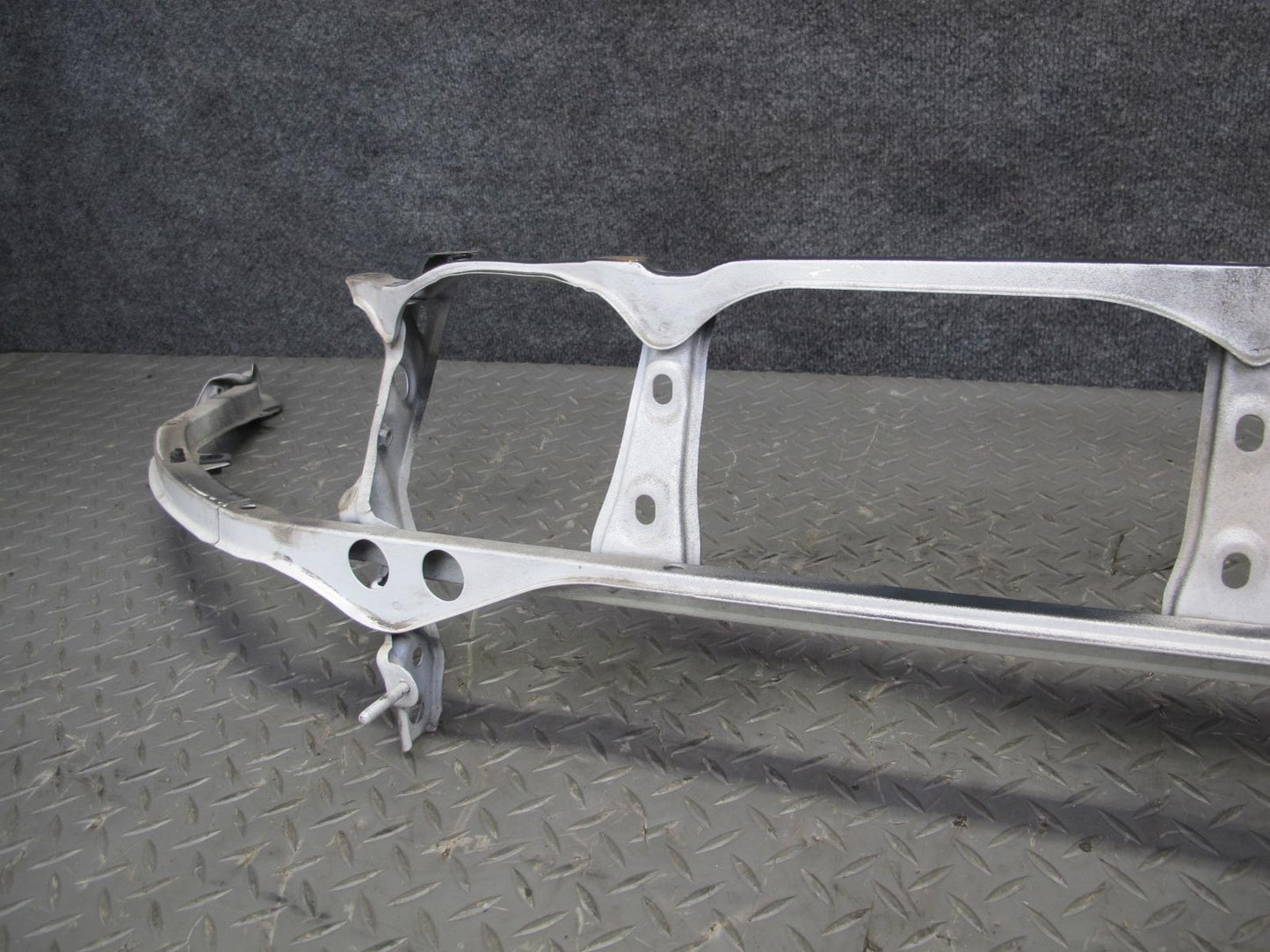 92-00 Lexus UZZ30L SC300 SC400 Front Bumper Headlight Frame Bracket Support OEM