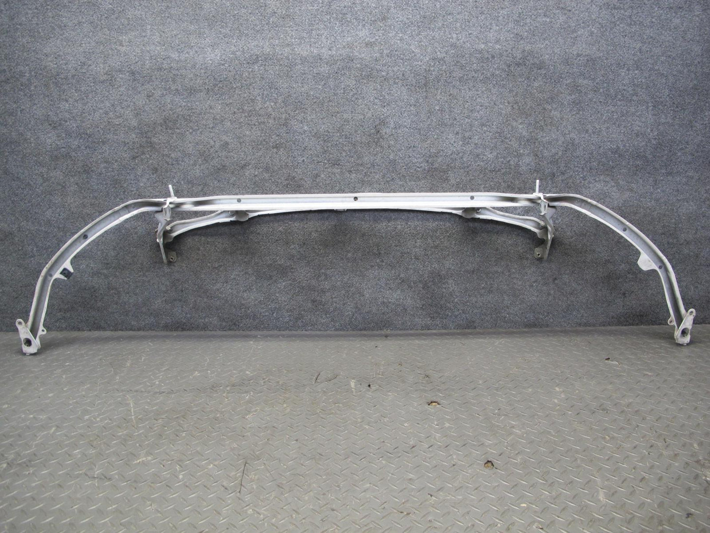 92-00 Lexus UZZ30L SC300 SC400 Front Bumper Headlight Frame Bracket Support OEM