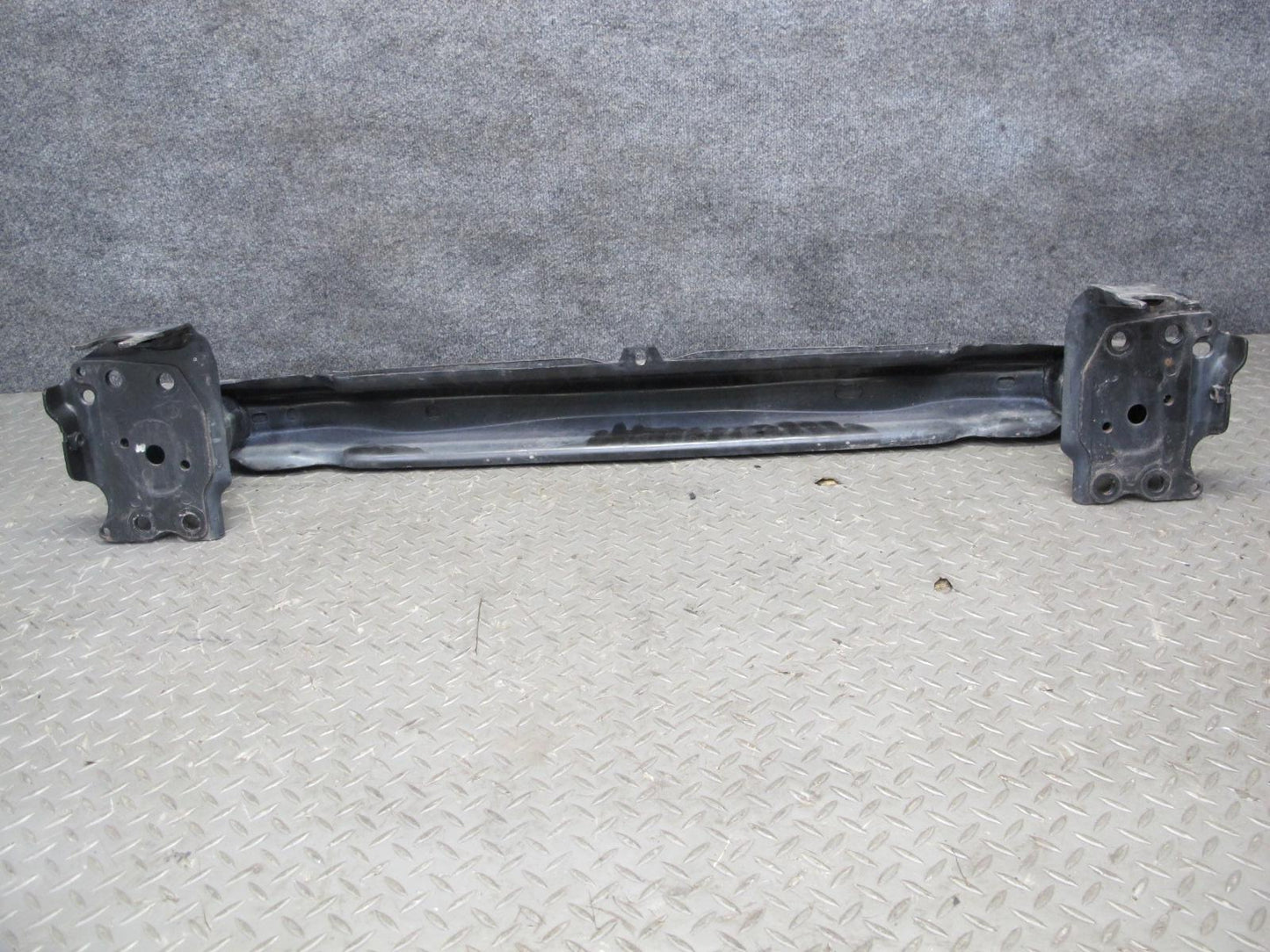 2008-2010 Porsche Cayenne 957 Front Bumper Impact Reinforcement Crash Bar
