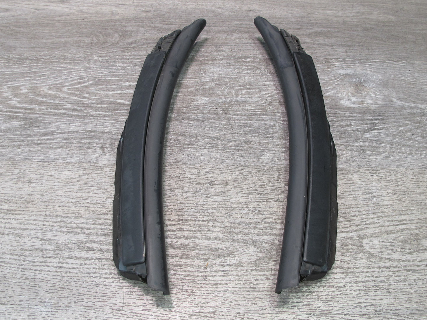 99-05 Porsche 911 996 Convertible TOP Left & Right Side Center Seal Bracket Set