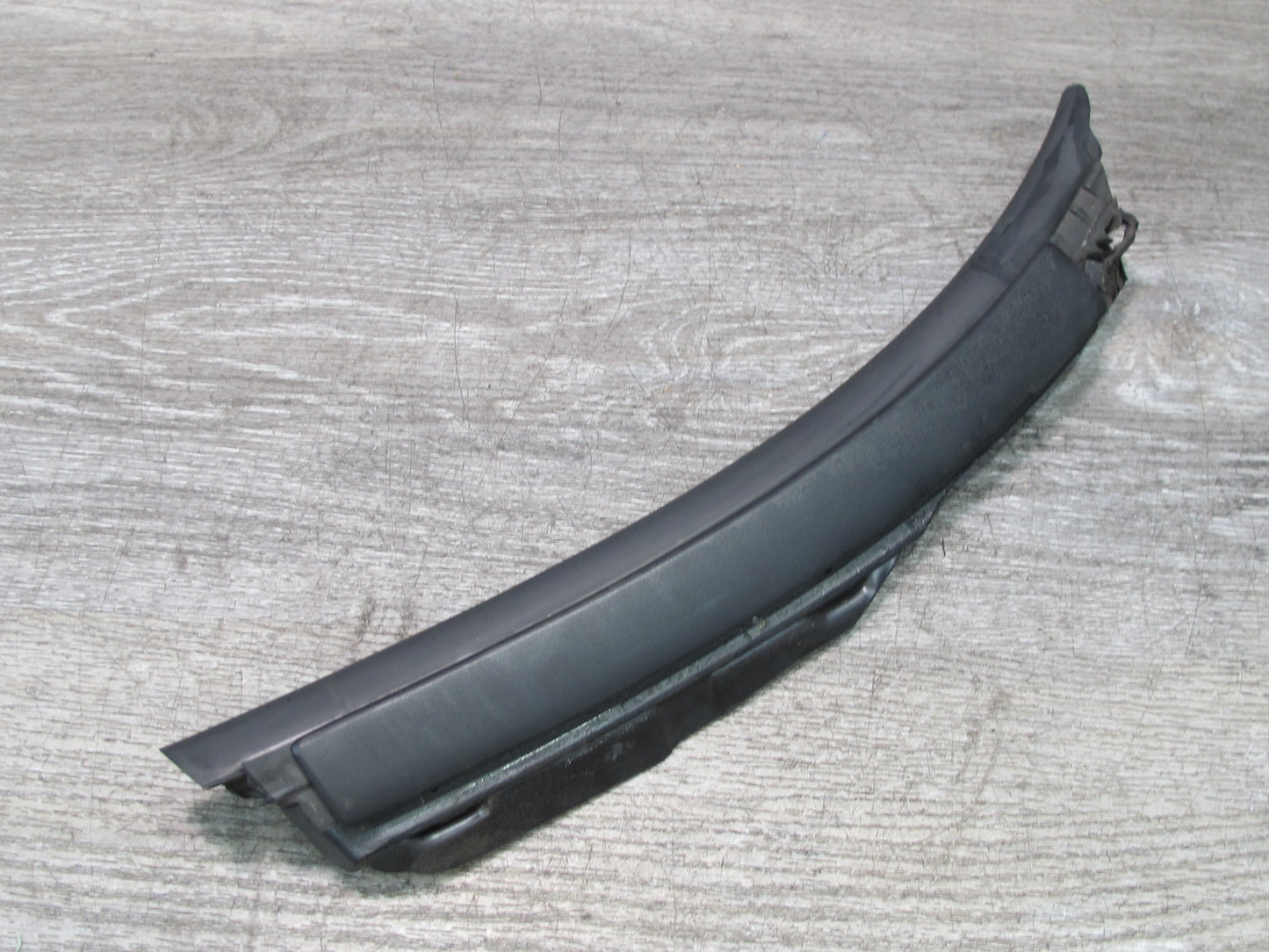 99-05 Porsche 911 996 Convertible TOP Left & Right Side Center Seal Bracket Set