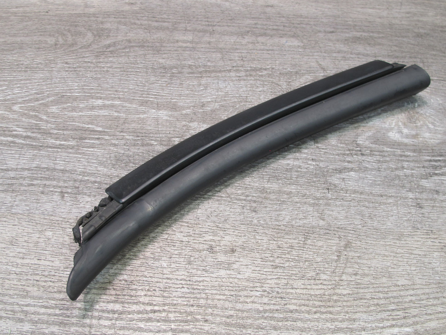 99-05 Porsche 911 996 Convertible TOP Left & Right Side Center Seal Bracket Set