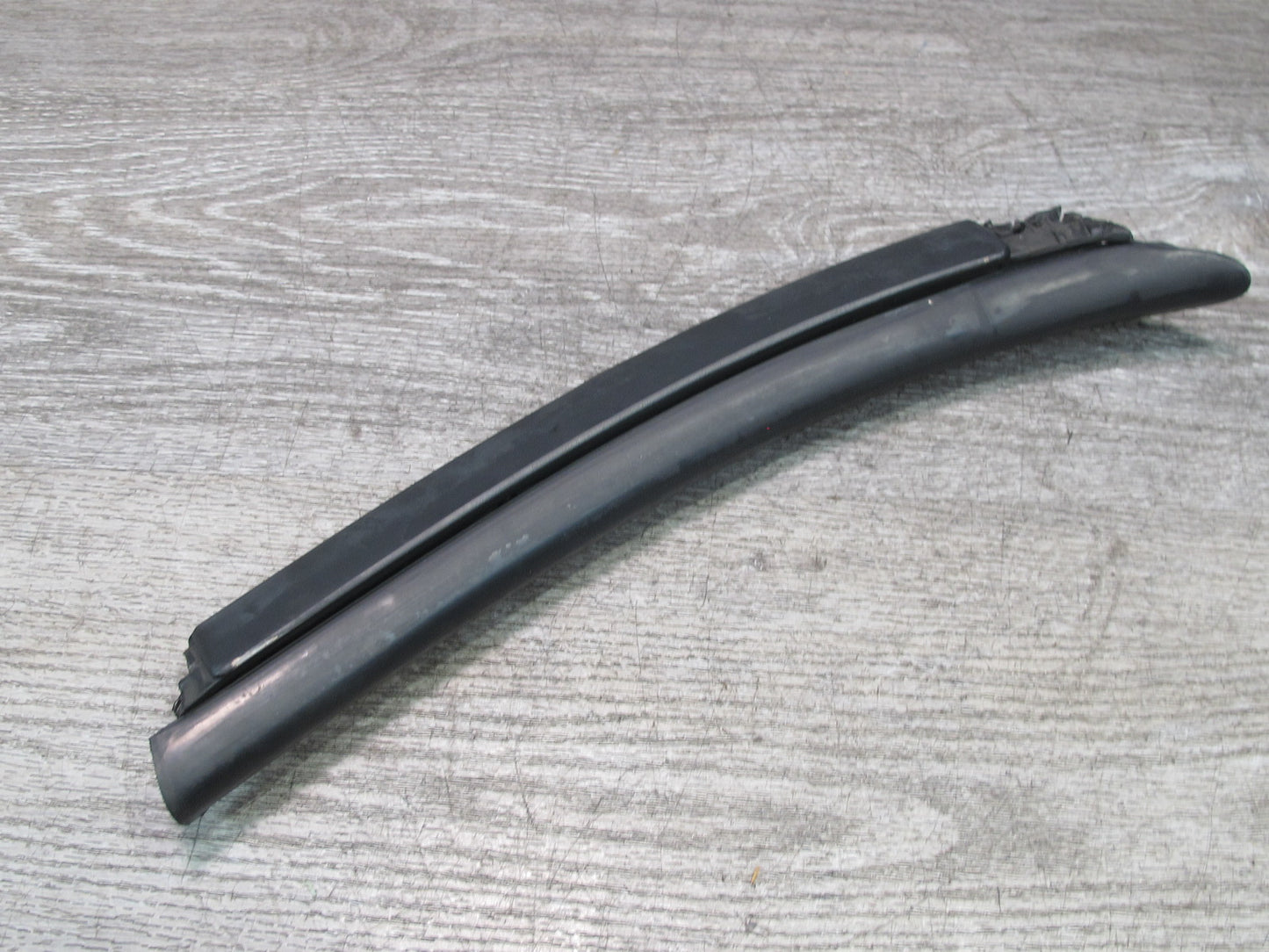 99-05 Porsche 911 996 Convertible TOP Left & Right Side Center Seal Bracket Set