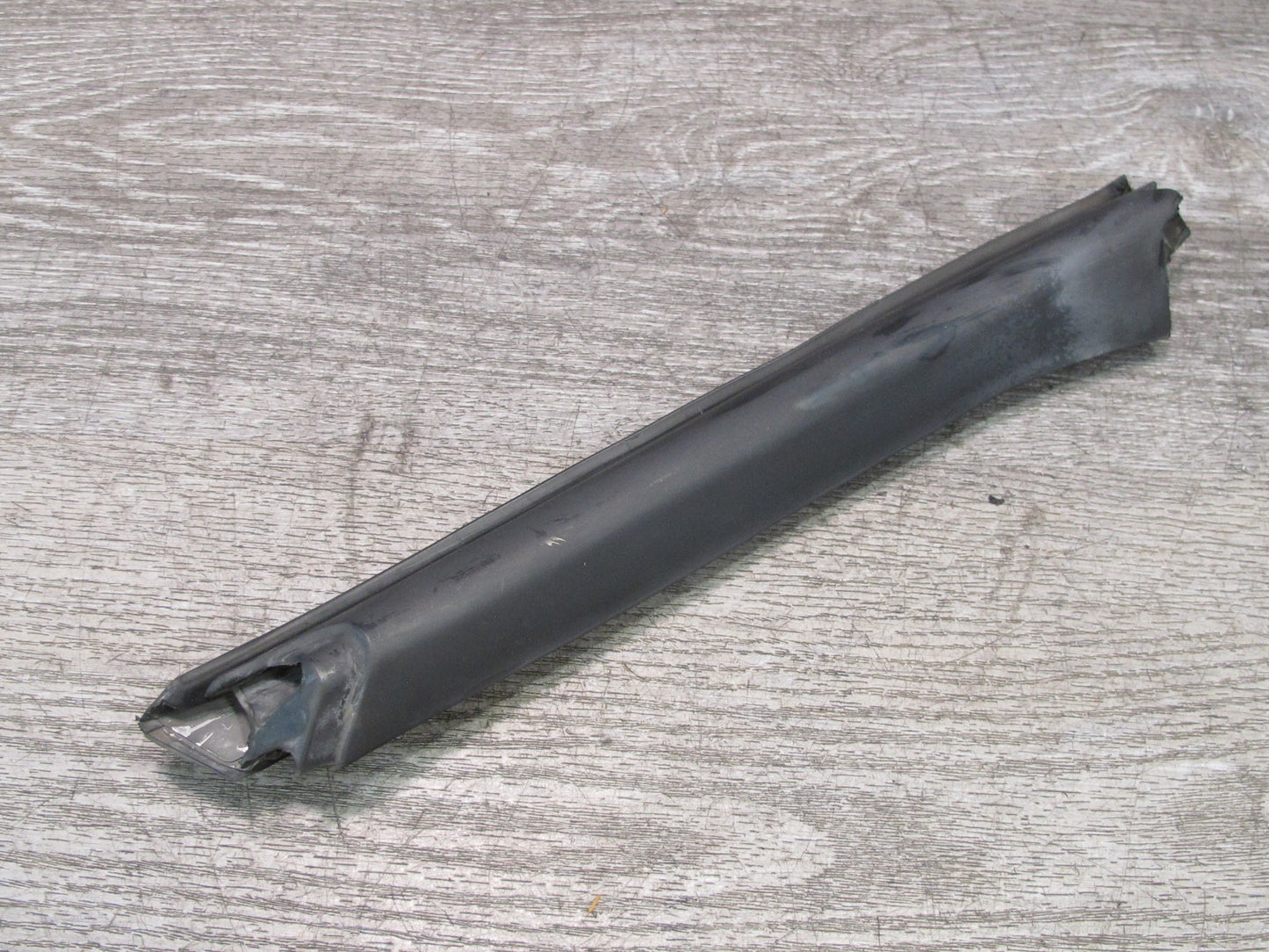 99-05 Porsche 911 996 Convertible TOP Left & Right Side Lower Seal Bracket Set
