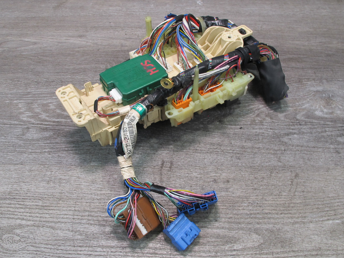 96-97 Lexus UZZ30L SC400 Interior Fuse Relay Box Module w Integration Relay OEM