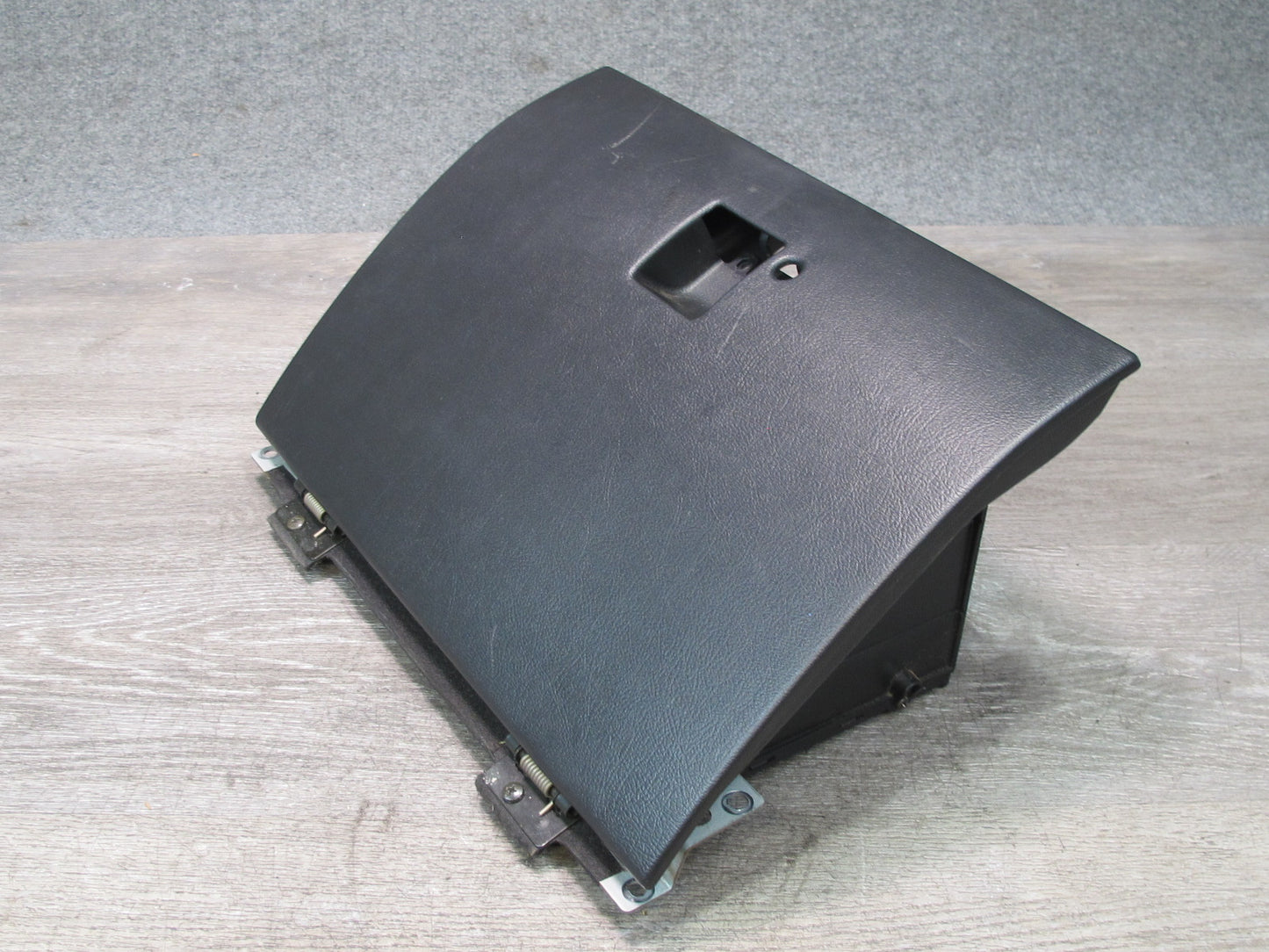 99-01 Isuzu Vehicross Dash Glove Box Storage Compartment Assembly OEM