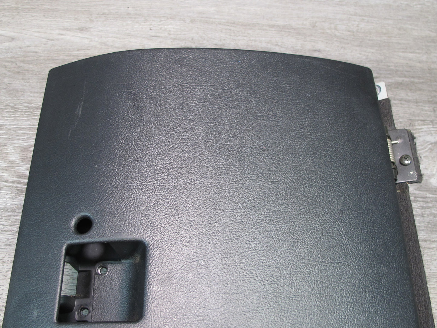 99-01 Isuzu Vehicross Dash Glove Box Storage Compartment Assembly OEM