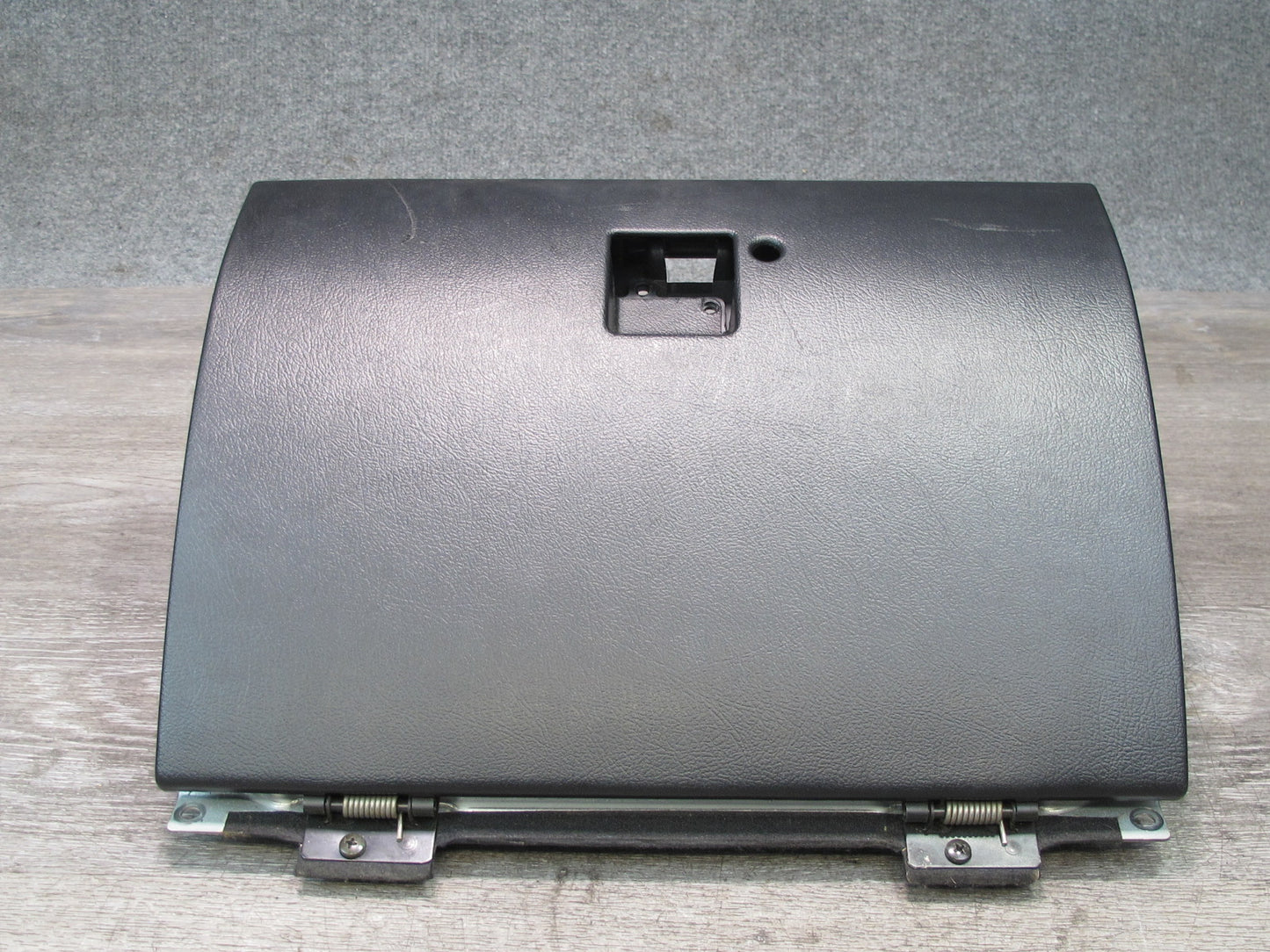 99-01 Isuzu Vehicross Dash Glove Box Storage Compartment Assembly OEM