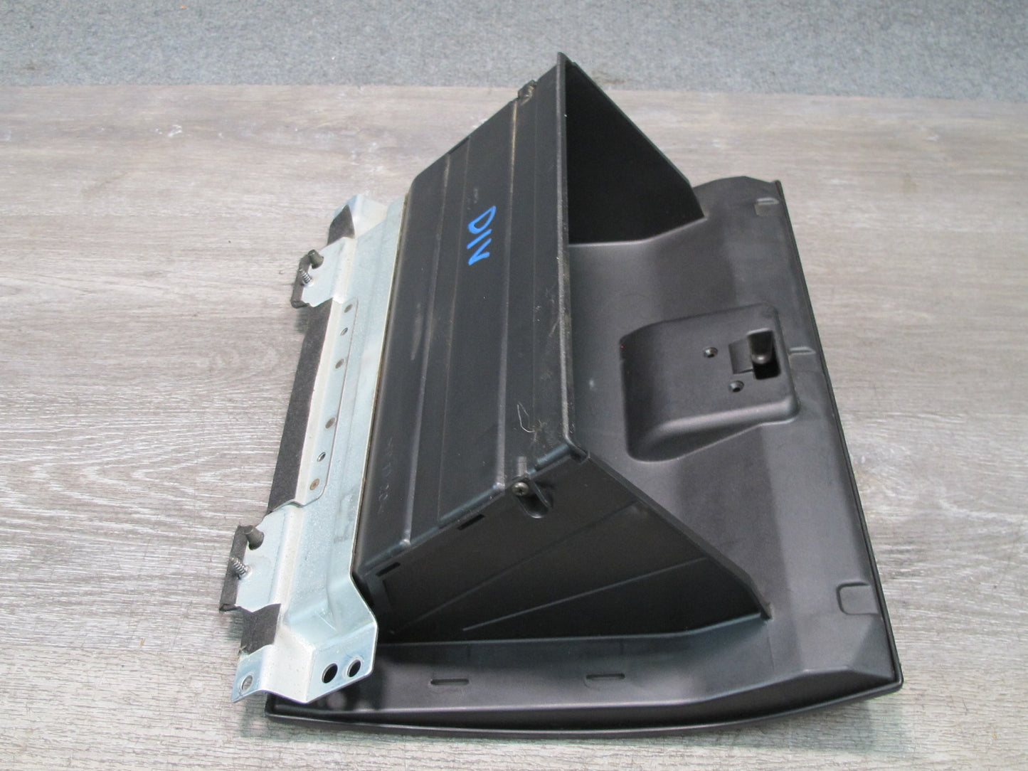 99-01 Isuzu Vehicross Dash Glove Box Storage Compartment Assembly OEM