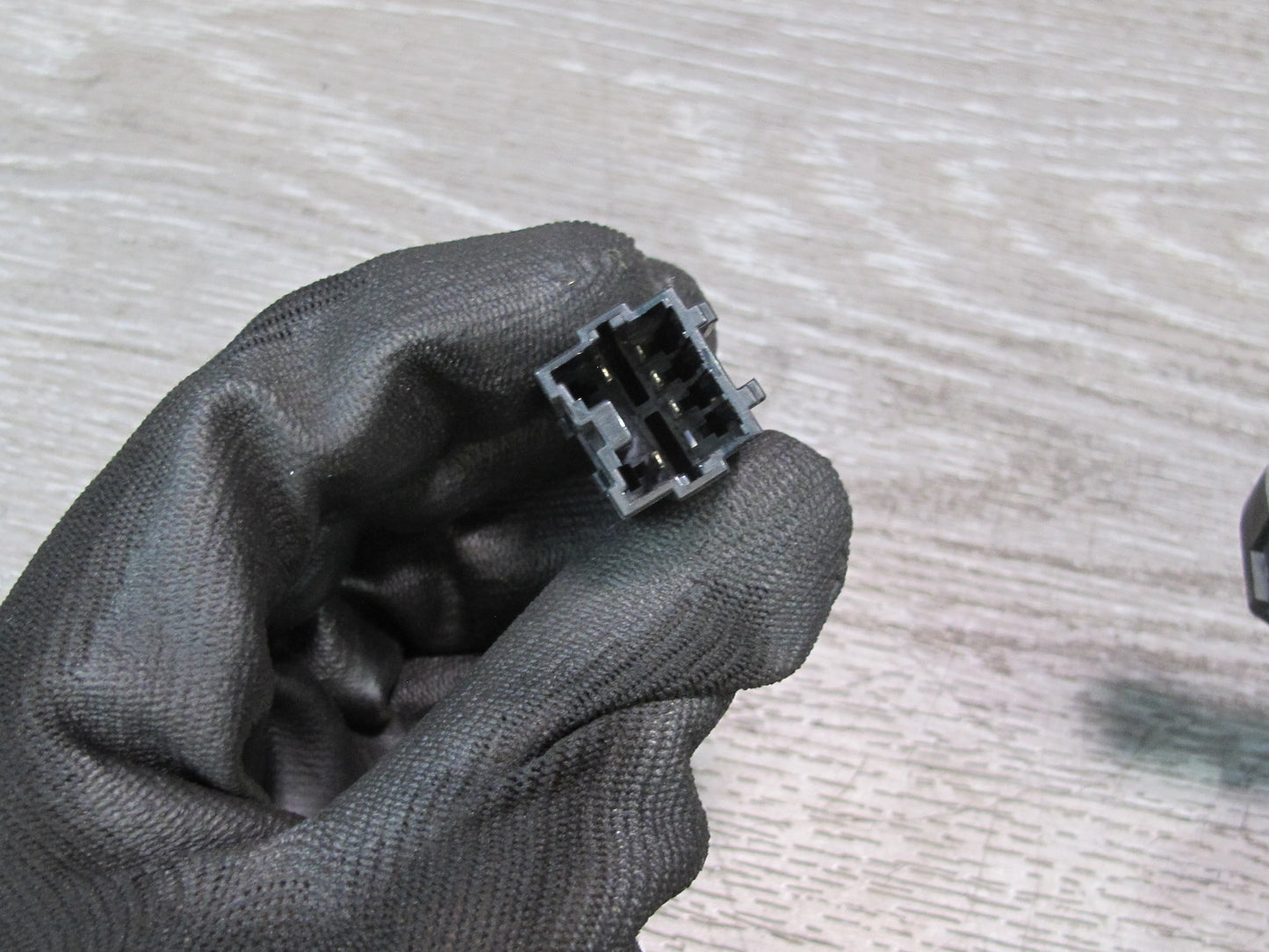 99-01 Isuzu Vehicross Center Console Shifter Trim Panel 8971203720 OEM