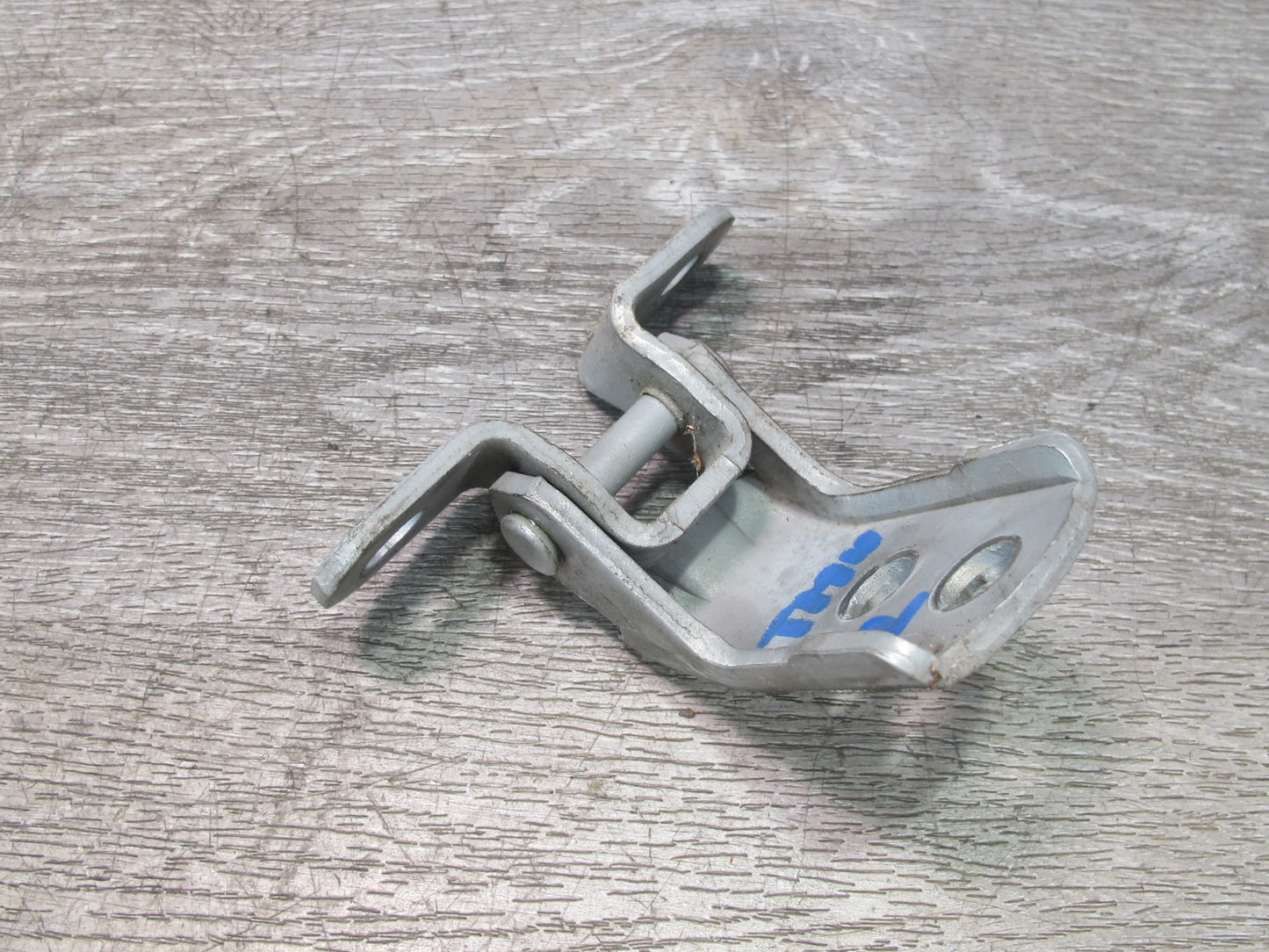 00-05 Toyota MR2 Spyder Set of 2 Left Door Upper & Lower Hinge OEM