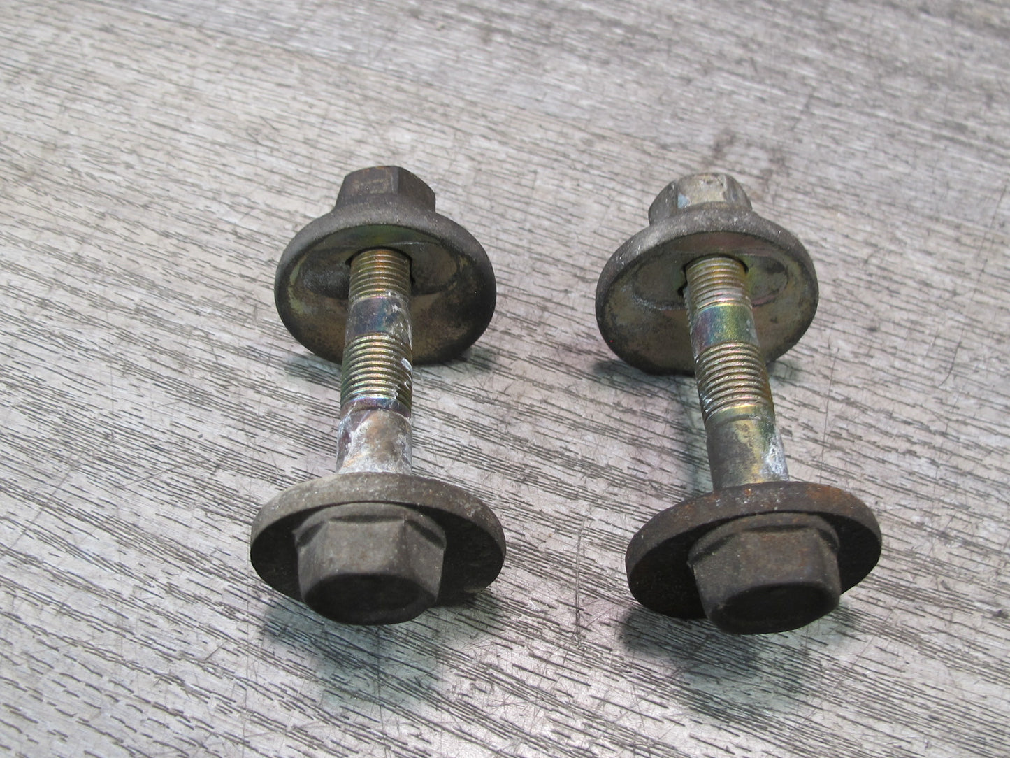 00-05 Toyota MR2 Spyder Set of 2 Rear Suspension Eccentric Adjust Camber Bolt