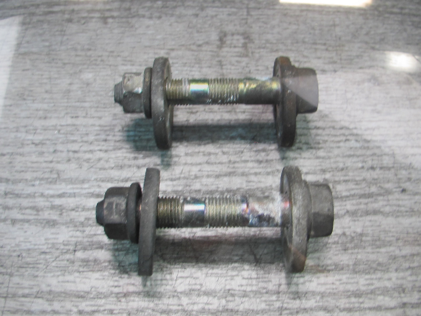 00-05 Toyota MR2 Spyder Set of 2 Rear Suspension Eccentric Adjust Camber Bolt