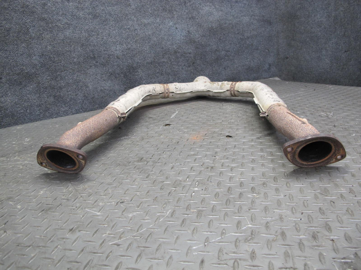 03-06 Lexus UCF30L LS430 Front Exhaust Y Pipe Line OEM