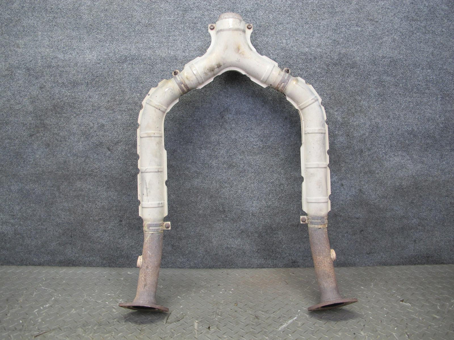 03-06 Lexus UCF30L LS430 Front Exhaust Y Pipe Line OEM
