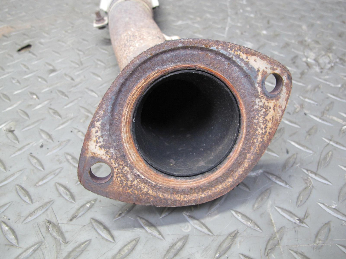 03-06 Lexus UCF30L LS430 Front Exhaust Y Pipe Line OEM