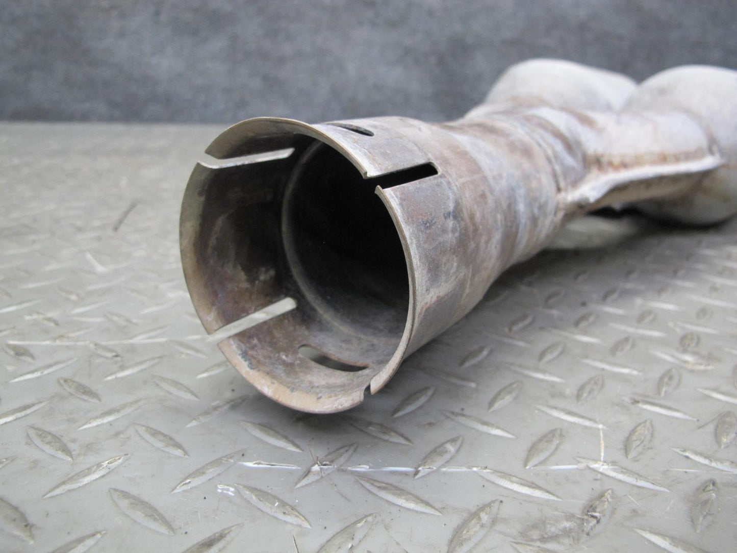 01-06 Lexus LS430 UCF30L Center Exhaust Pipe OEM