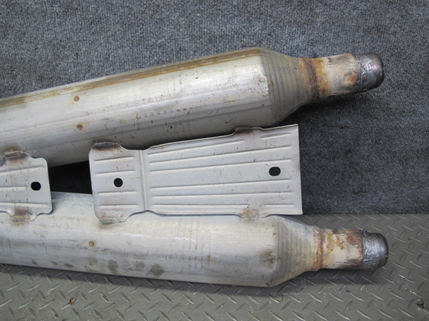 01-06 Lexus LS430 UCF30L Center Exhaust Pipe OEM