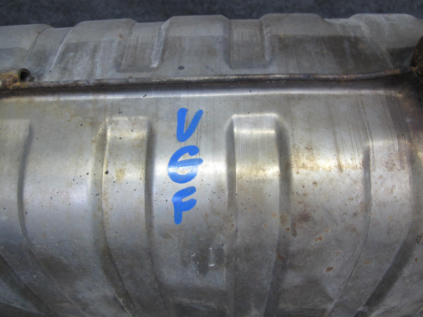 2008 VW Golf MK5 R32 VR6 3.2L Rear Exhaust Muffler w Tips OEM