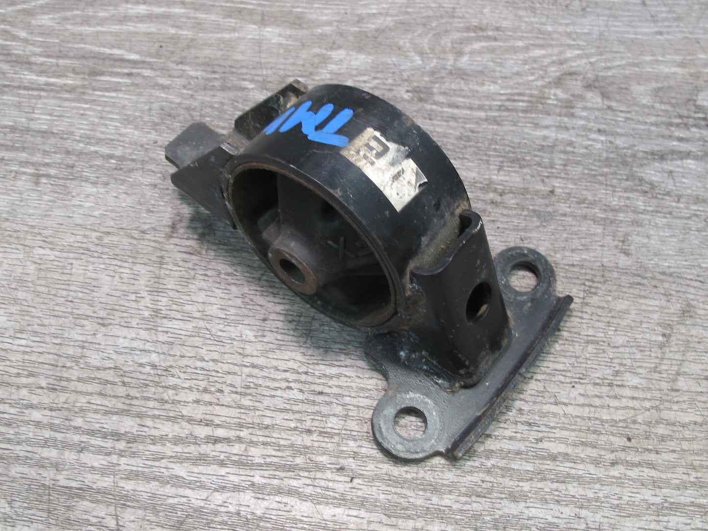 00-05 Toyota MR2 Spyder ZZW30L Front Engine Motor Mount OEM