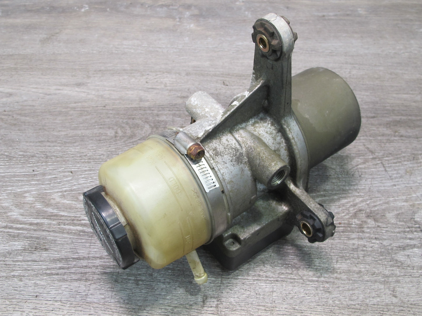 00-05 Toyota MR2 Spyder ZZW30L Power Steering Pump 89657-17010 OEM