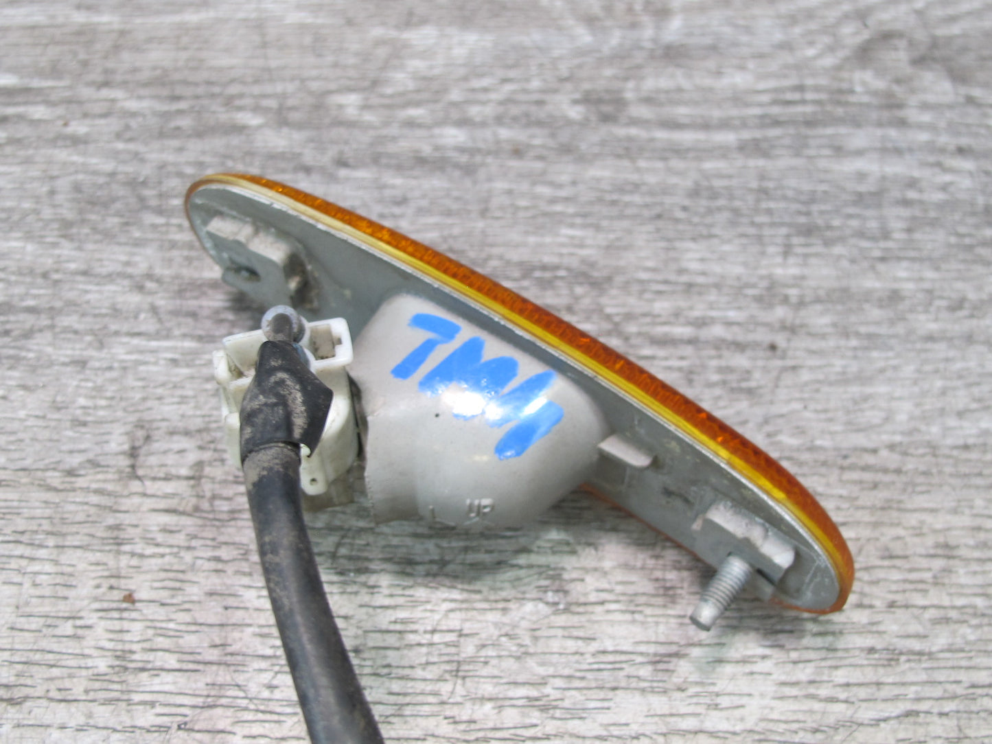 00-05 Toyota MR2 Spyder ZZW30L Set of 2 Front Side Marker Light Lamp OEM