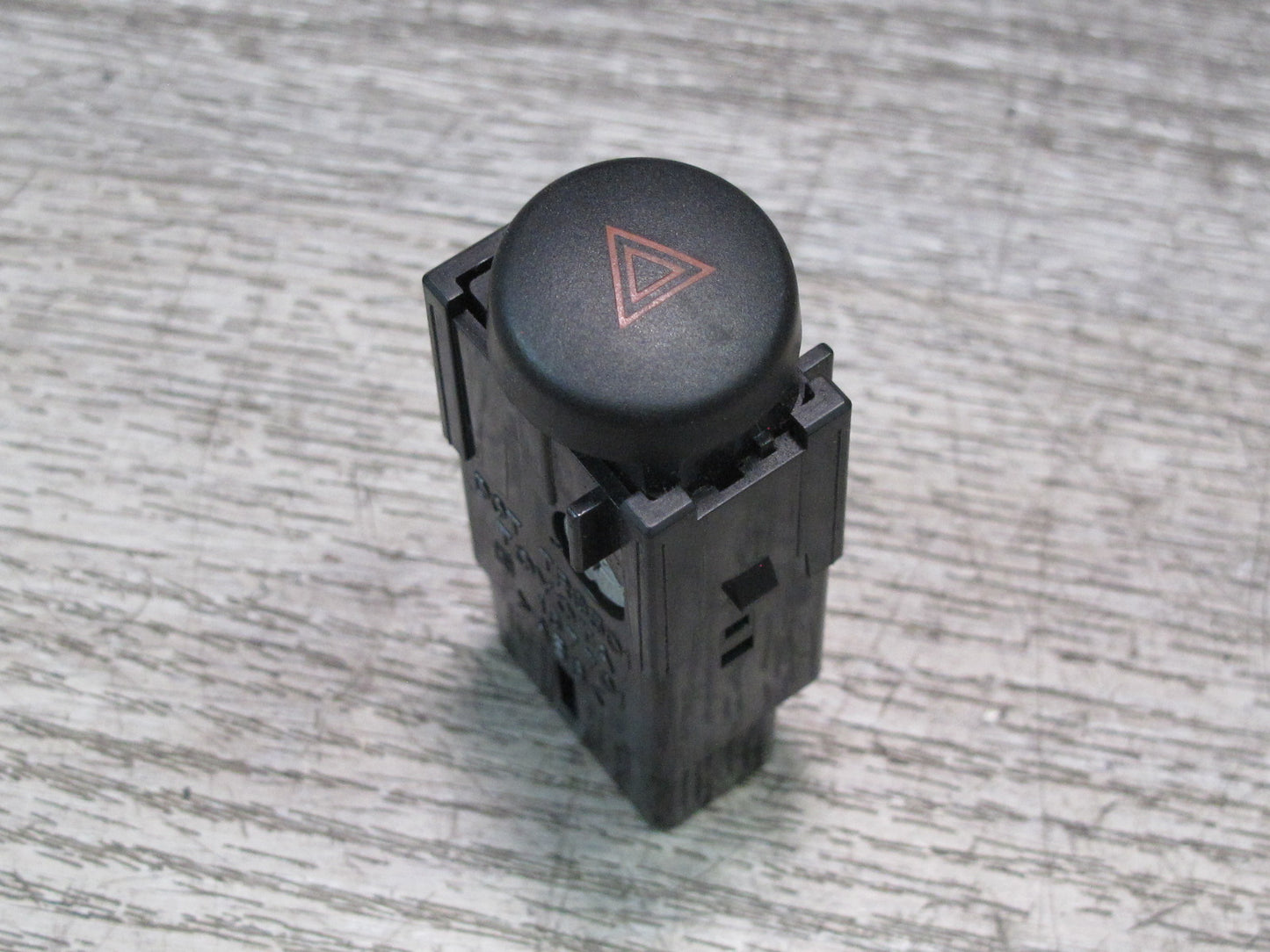 00-05 Toyota MR2 Spyder ZZW30L Emergency Hazard Warning Button Switch OEM