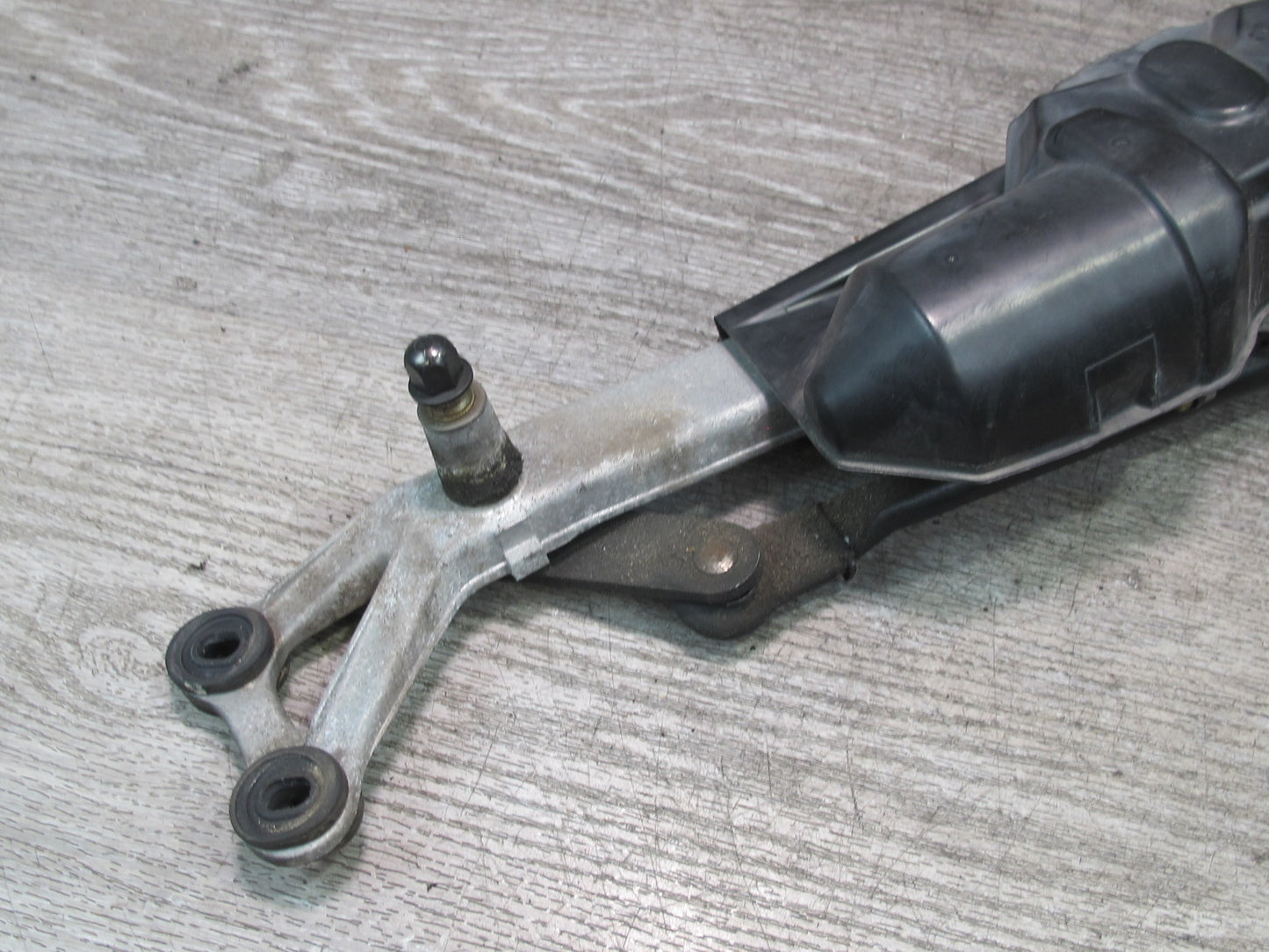 92-00 Lexus UZZ30L SC300 SC400 Windshield Wiper Transmission Linkage Motor OEM