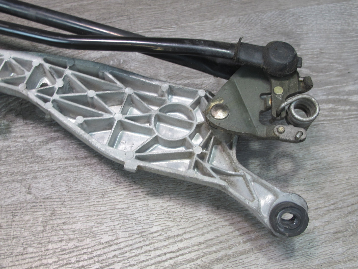 92-00 Lexus UZZ30L SC300 SC400 Windshield Wiper Transmission Linkage Motor OEM