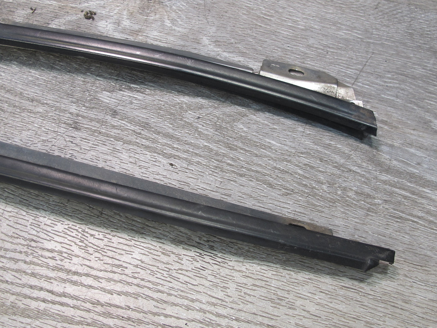 92-00 Lexus UZZ30L SC300 SC400 Set of 2 Front Windshield A Pillar Molding OEM