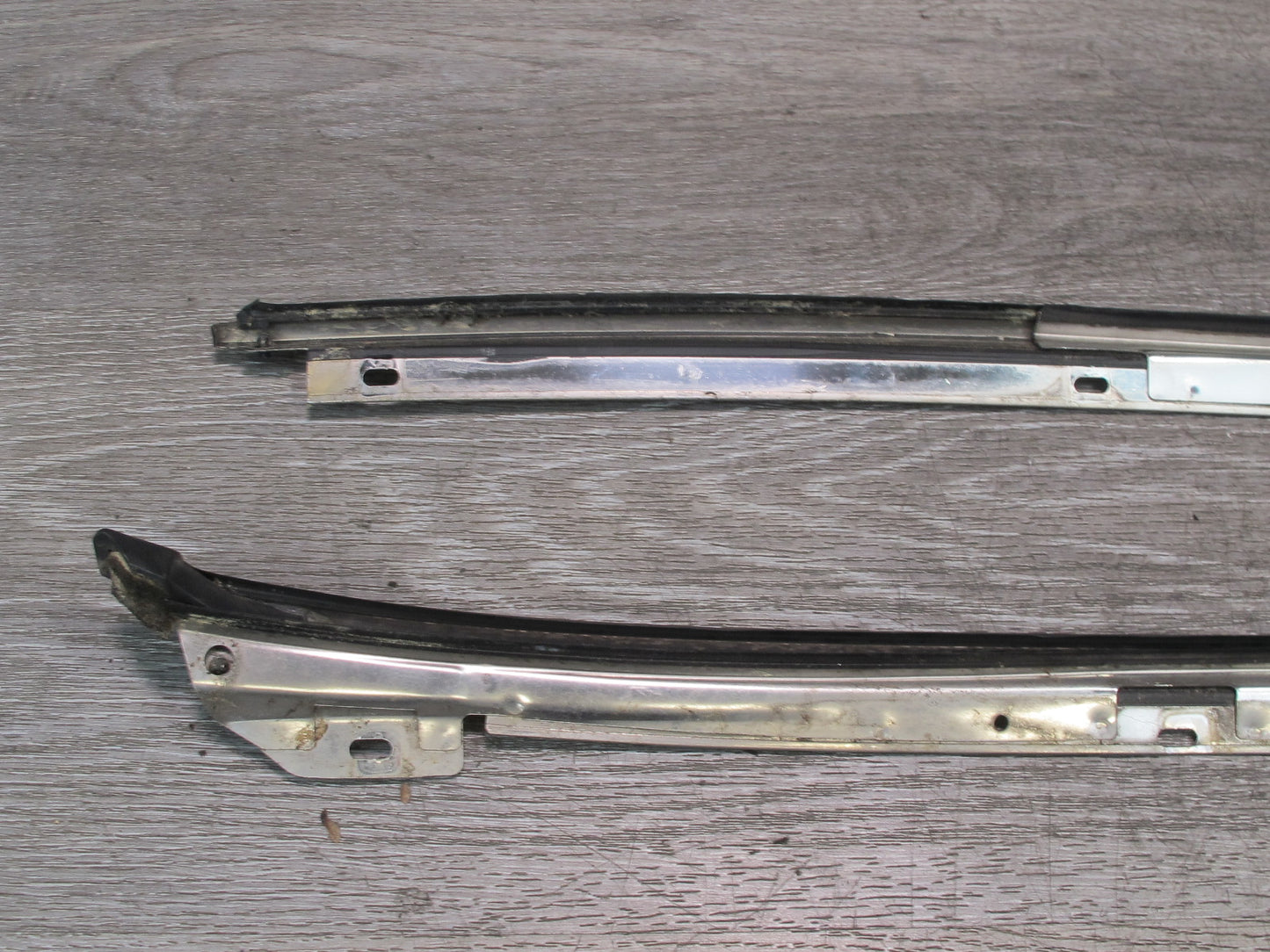 92-00 Lexus UZZ30L SC300 SC400 Set of 2 Front Windshield A Pillar Molding OEM