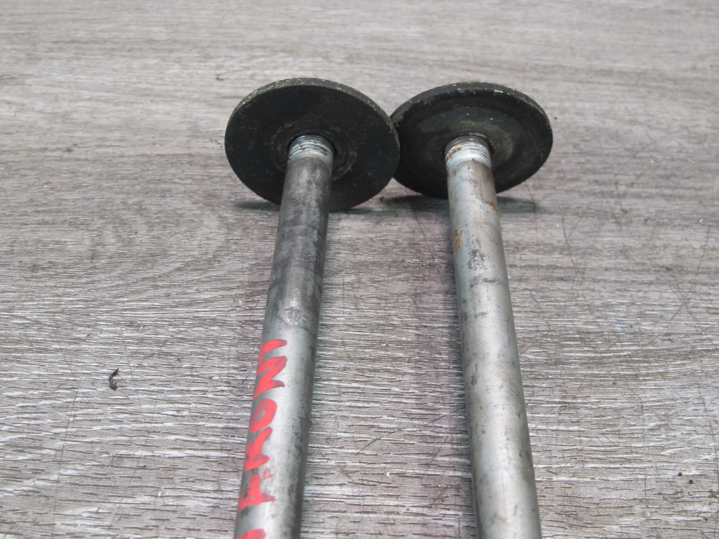 92-00 Lexus UZZ30L SC300 SC400 Set of 2 Front Upper Control Arm Bolt OEM