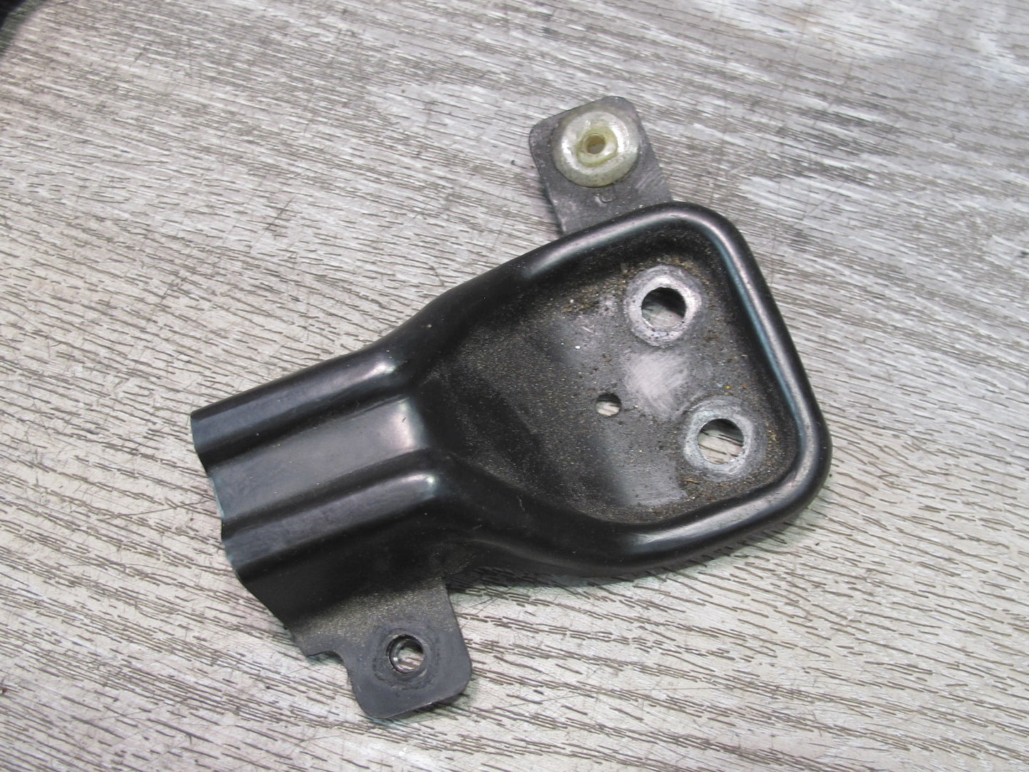 92-00 Lexus UZZ30L SC300 SC400 Engine Radiator Mount Bracket Support Set OEM