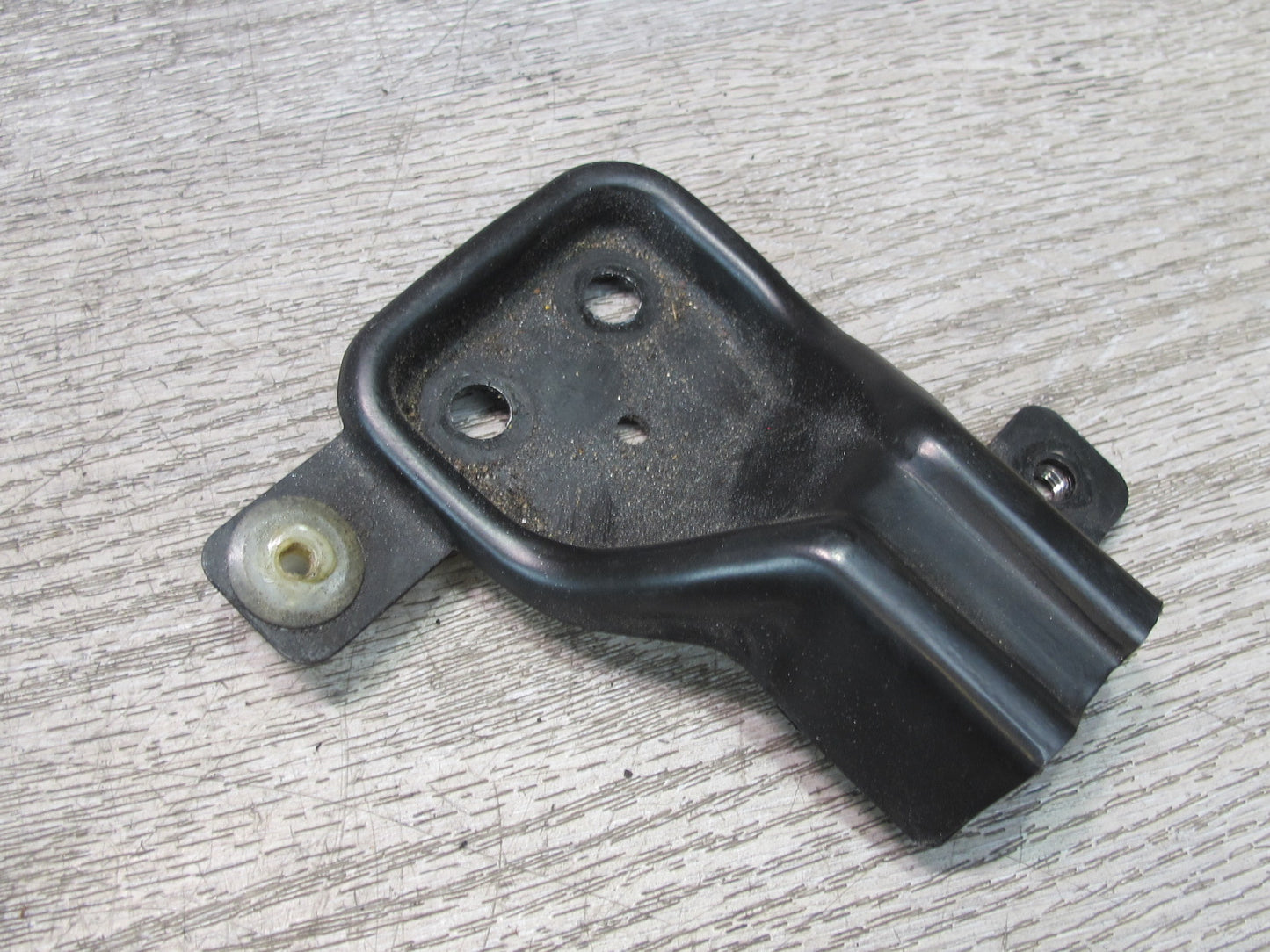 92-00 Lexus UZZ30L SC300 SC400 Engine Radiator Mount Bracket Support Set OEM