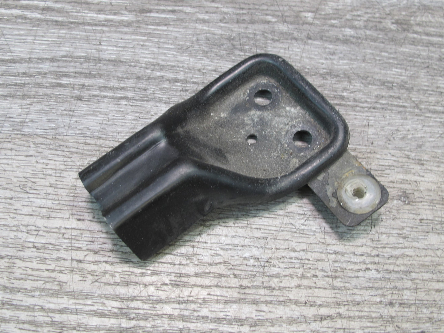 92-00 Lexus UZZ30L SC300 SC400 Engine Radiator Mount Bracket Support Set OEM