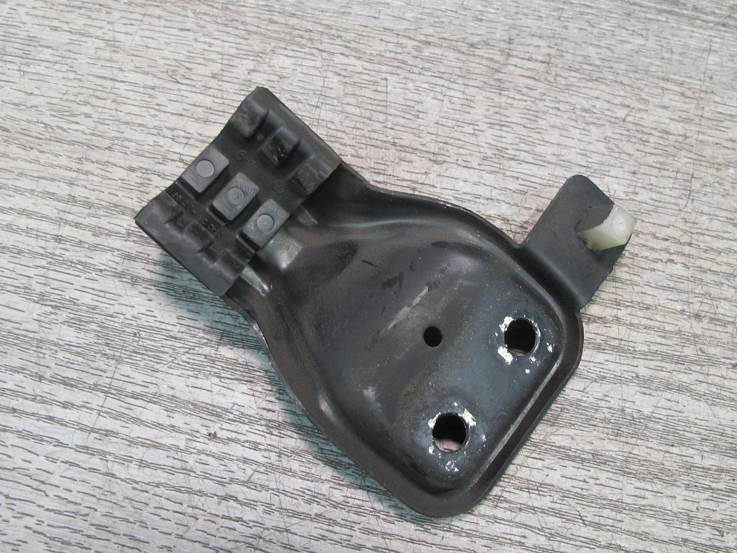 92-00 Lexus UZZ30L SC300 SC400 Engine Radiator Mount Bracket Support Set OEM