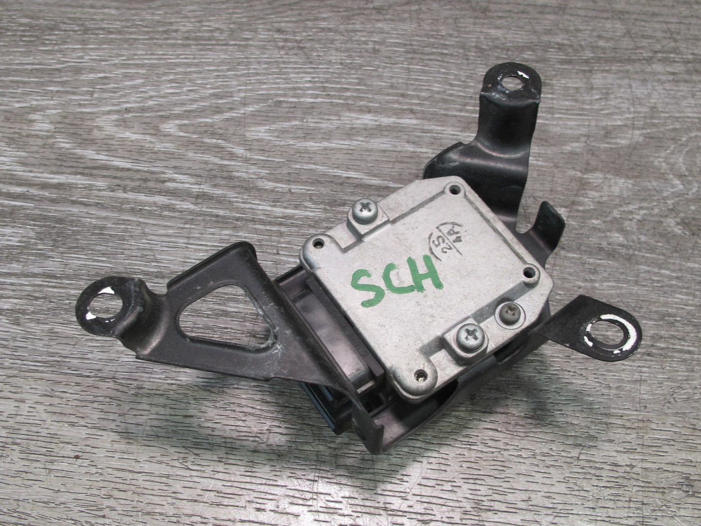 95-97 Lexus LS400 SC400 UZZ30L Ignition Control Module Igniter 89621-26010 OEM